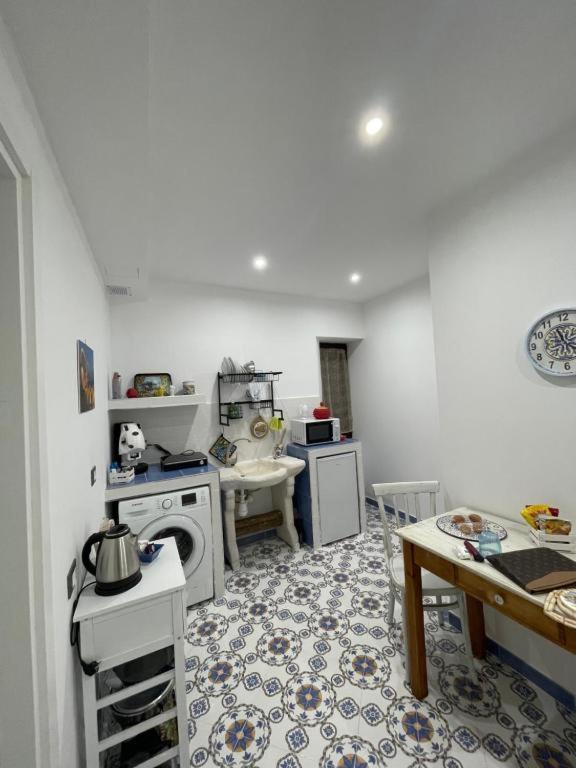 Mini Appartamenti Ballaro Rooms Palermo Exterior photo